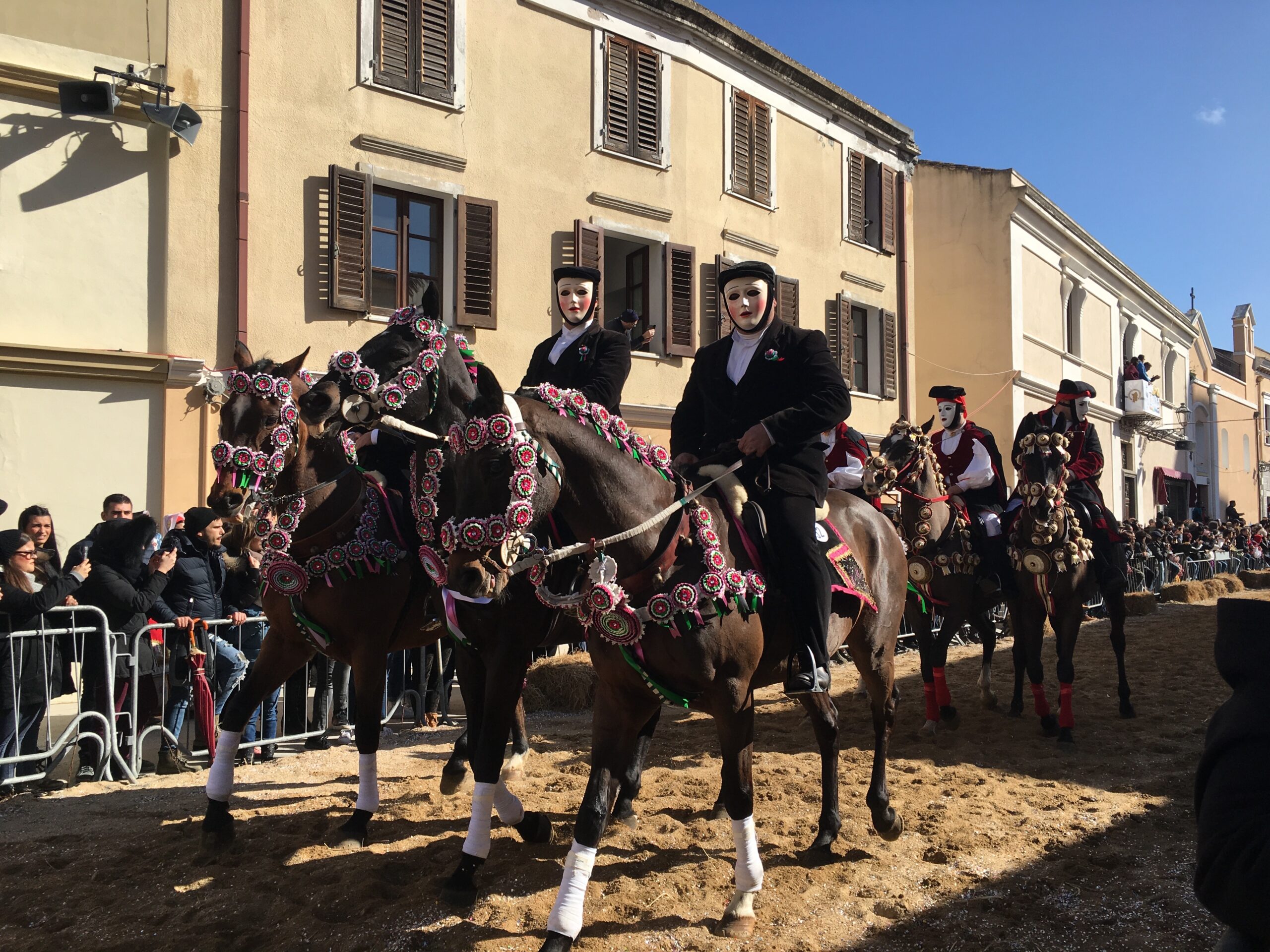 Sartiglia parade with horse races, Oristano, Sardinia - La Porta Blu